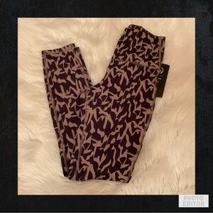 Move Theology City Lite Printed Leggings - NWT - Size XS